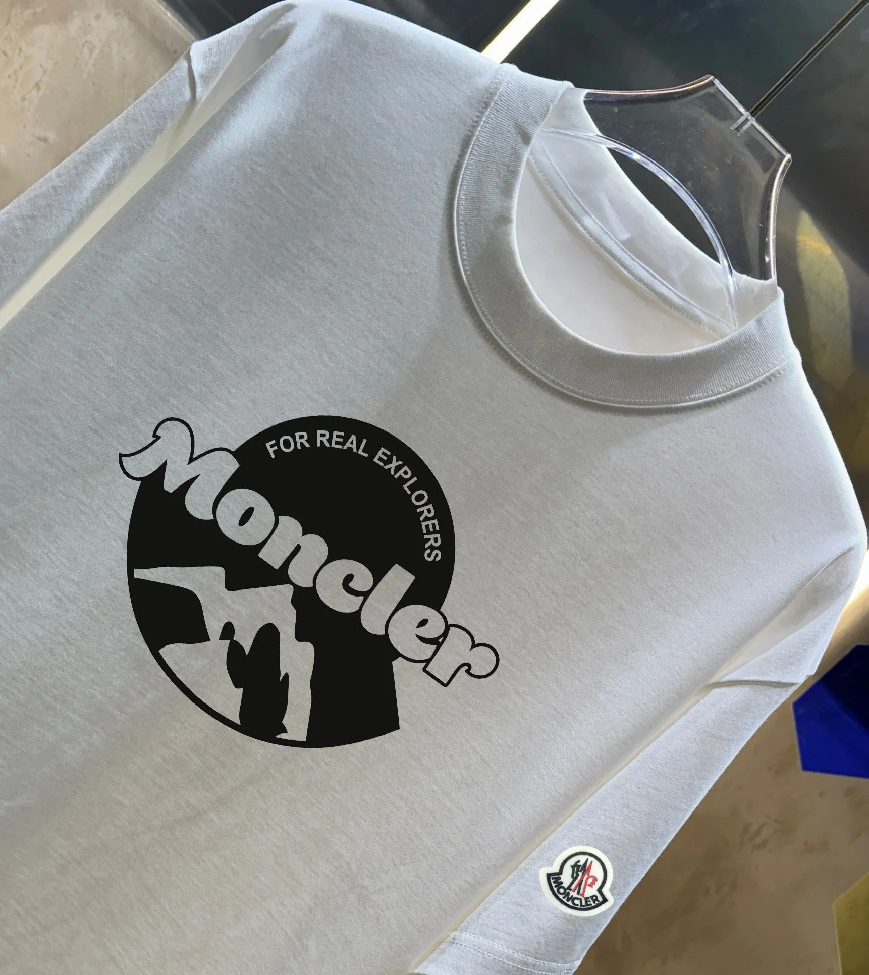 MONCLE * 280 T Classic LOGO 2026ss Quality Versatile Quality Same Style : Black White Green Purple Size：S M L XL XXL